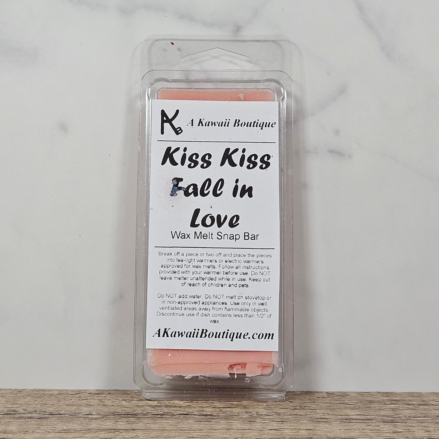 Kiss Kiss Fall In Love Themed Wax Melt Bar